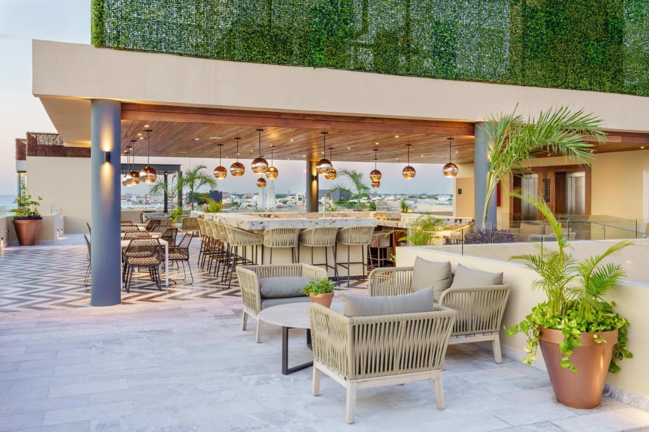 Singular Joy Residences Плая дел Кармен Екстериор снимка